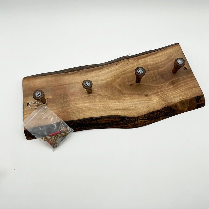 Mounted Pegs