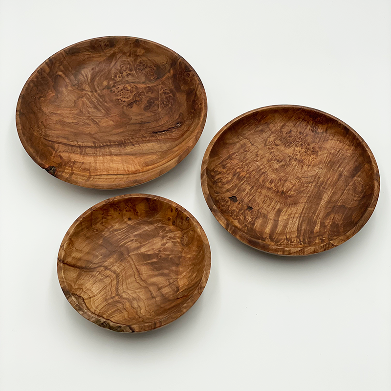 Walnut Plate Set